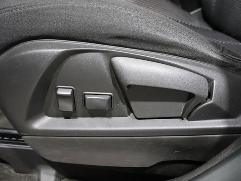 Used 2016 Chevrolet Equinox LS image 9