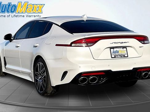Used 2022 Kia Stinger GT1 RWD image 5