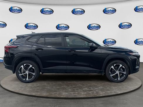 Used 2025 Chevrolet Trax RS w/ Driver Confidence Package FWD image 6