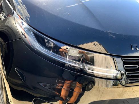 Used 2024 Land Rover Range Rover Sport Dynamic SE image 26