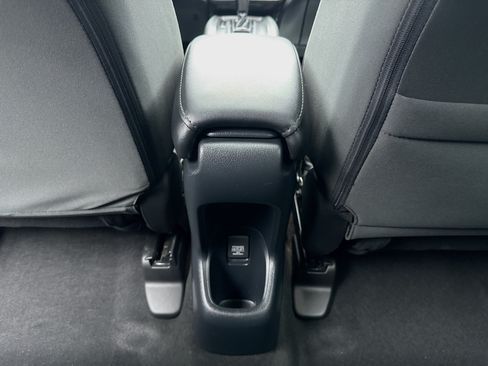 Used 2022 Honda HR-V EX image 19