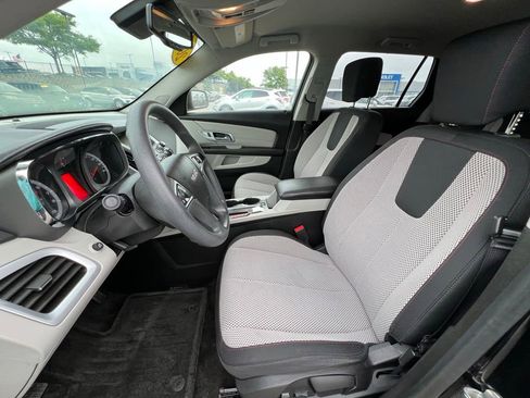 Used 2017 GMC Terrain SLE AWD/4WD image 18