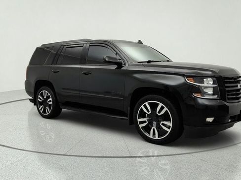 Used 2018 Chevrolet Tahoe Premier AWD/4WD image 3