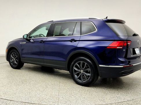 Used 2022 Volkswagen Tiguan SE AWD/4WD image 7