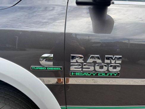 Used 2018 RAM 2500 Laramie AWD/4WD image 11
