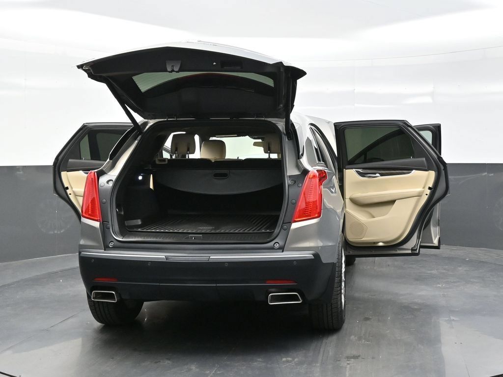 Used 2019 Cadillac XT5 AWD image 54