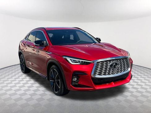 Used 2025 INFINITI QX55 Essential AWD/4WD image 3
