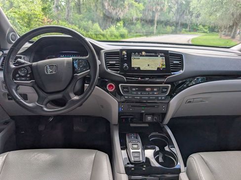 Used 2019 Honda Pilot Elite image 9