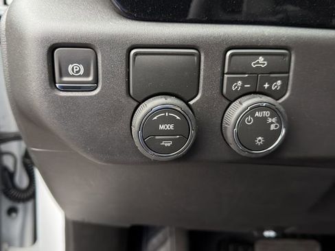New 2026 Chevrolet Silverado 1500 LT w/ Texas Edition Plus RWD image 16