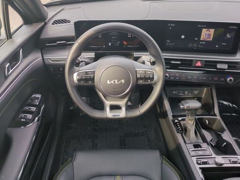 Used 2025 Kia K5 GT FWD image 33