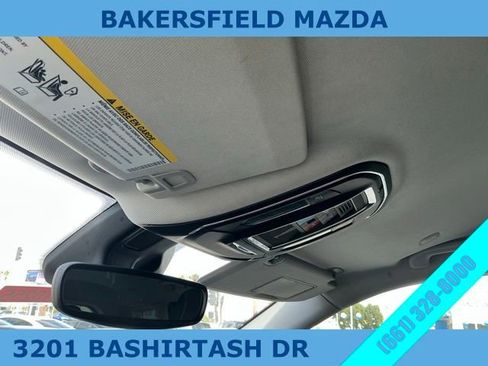 Used 2023 Jeep Grand Cherokee L Laredo image 25