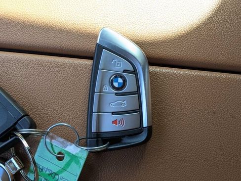 Used 2023 BMW 540i w/ M Sport Package RWD image 31