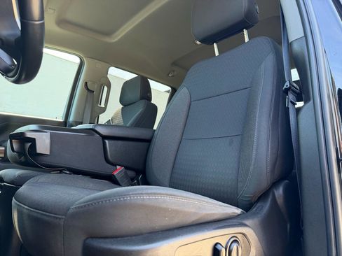 Used 2021 Chevrolet Silverado 2500 LT w/ Texas Edition image 10