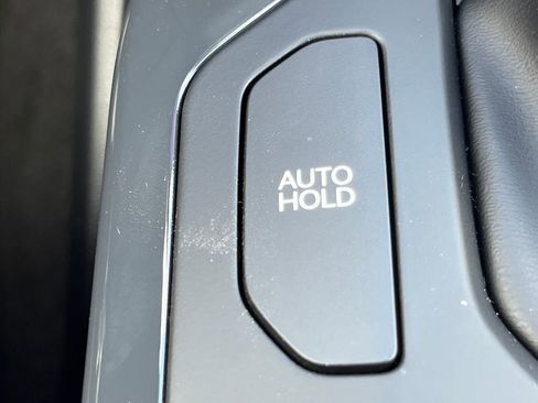 New 2025 Kia K4 GT-Line w/ GT-Line Premium Package image 32