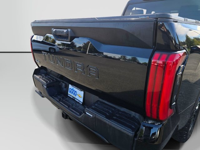 Used 2024 Toyota Tundra SR5 AWD/4WD image 15