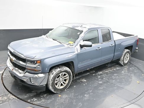 Used 2016 Chevrolet Silverado 1500 LT w/ All Star Edition image 37
