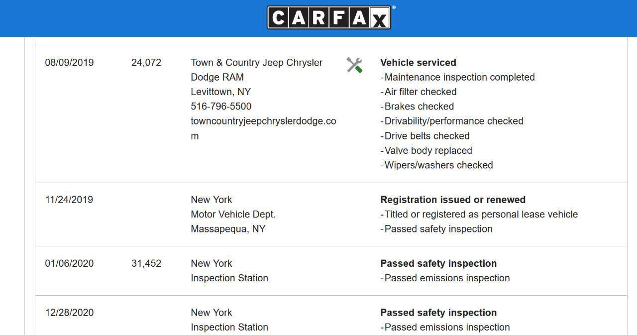 Used 2018 Chrysler Pacifica Touring-L Plus FWD image 15