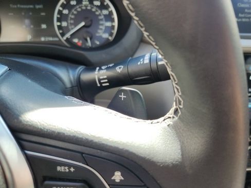 Used 2025 INFINITI QX50 Luxe image 39