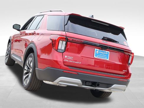 New 2026 Ford Explorer Platinum AWD/4WD image 3