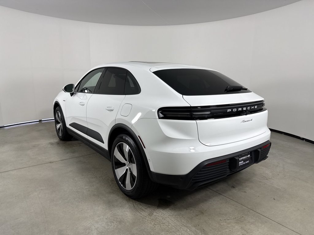 Certified 2025 Porsche Macan 4 Electric AWD/4WD image 3