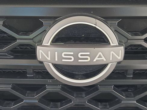 Used 2024 Nissan Frontier S AWD/4WD image 34