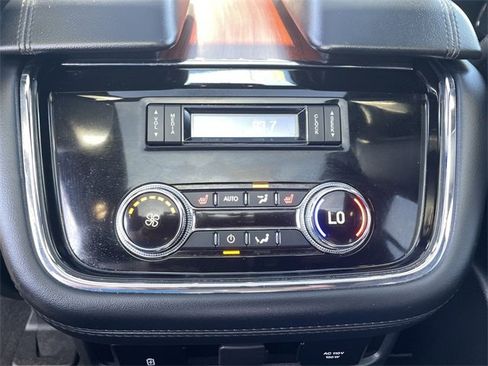 Used 2021 Lincoln Navigator L Reserve image 21