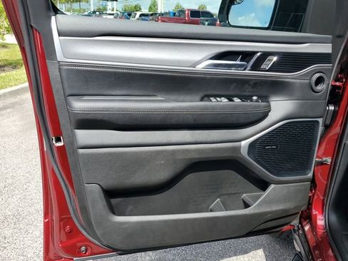 New 2026 Jeep Grand Wagoneer 4WD image 14
