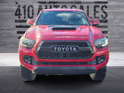 Used 2017 Toyota Tacoma TRD Pro AWD/4WD image 5