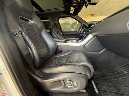 Used 2020 Land Rover Range Rover Sport SVR AWD/4WD image 33