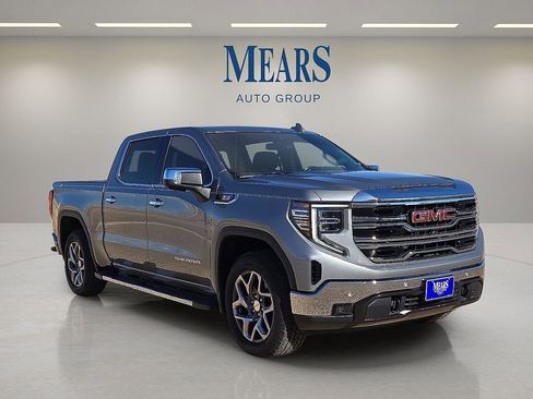 Used 2023 GMC Sierra 1500 SLT w/ SLT Premium Plus Package image 7