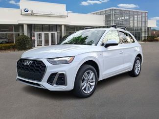Used 2022 Audi Q5 2.0T Premium w/ Convenience Package AWD/4WD video 1