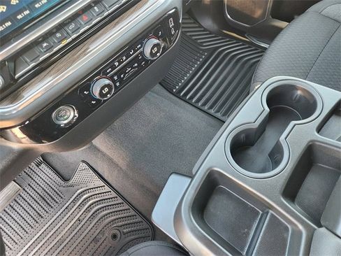 Used 2023 Chevrolet Silverado 1500 LT image 19