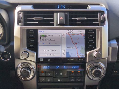 Used 2022 Toyota 4Runner Limited image 18