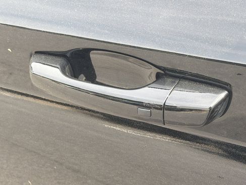 New 2026 Hyundai Venue SEL FWD image 30