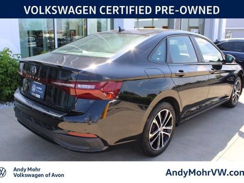 Used 2026 Volkswagen Jetta Sport FWD image 7