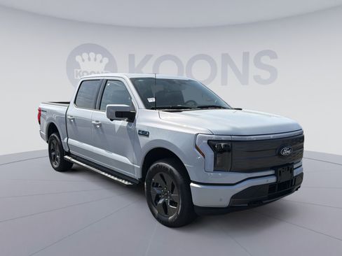New 2025 Ford F150 Lightning Lariat AWD/4WD image 10