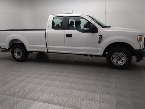 Used 2020 Ford F250 XL w/ Power Equipment Group RWD image 11