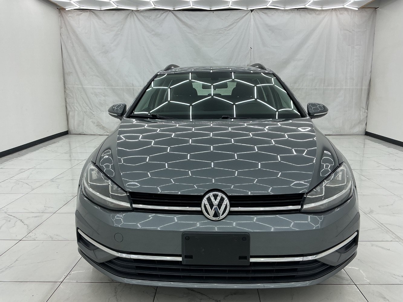 Used 2019 Volkswagen Golf S AWD/4WD image 5