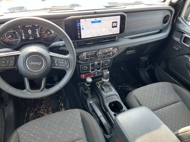 Certified 2026 Jeep Gladiator Mojave AWD/4WD image 14