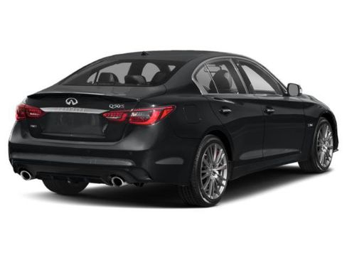 Used 2018 INFINITI Q50 Red Sport 400 w/ Sensory Package (Sport) AWD/4WD image 5