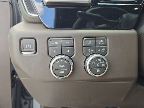 New 2026 GMC Sierra 1500 SLT w/ SLT Premium Plus Package AWD/4WD image 24