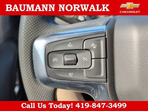 Used 2024 Chevrolet Blazer LT w/ Convenience Package FWD image 31