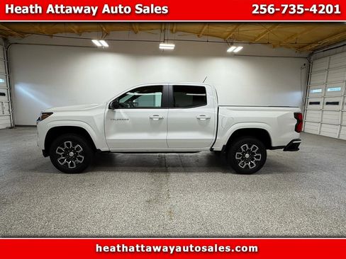 Used 2023 Chevrolet Colorado LT w/ LT Convenience Package III AWD/4WD image 1