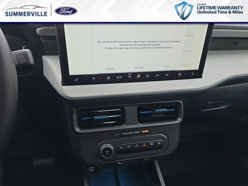 New 2026 Ford Maverick XLT w/ XLT Luxury Package AWD/4WD image 21