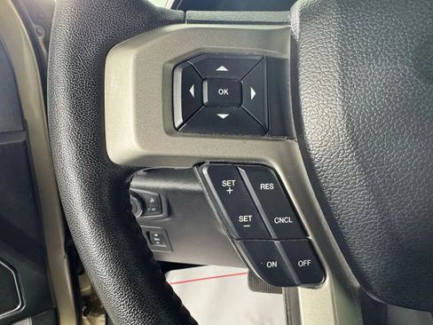Used 2018 Ford F150 Lariat w/ Equipment Group 502A Luxury AWD/4WD image 15