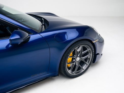 Used 2022 Porsche 911 Turbo S image 22