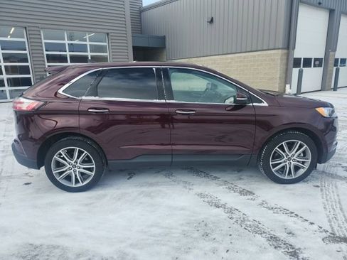 Used 2023 Ford Edge Titanium w/ Class II Trailer Tow Package image 4