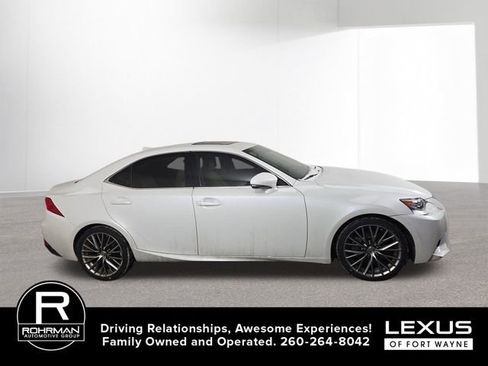 Used 2015 Lexus IS 250 AWD image 5