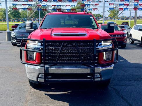 Used 2022 Chevrolet Silverado 3500 LTZ w/ LTZ Convenience Package AWD/4WD image 2