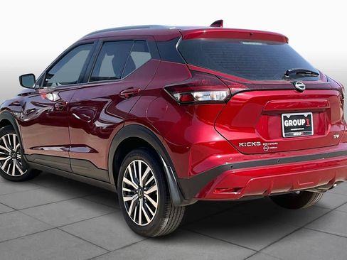 Used 2023 Nissan Kicks SV image 11